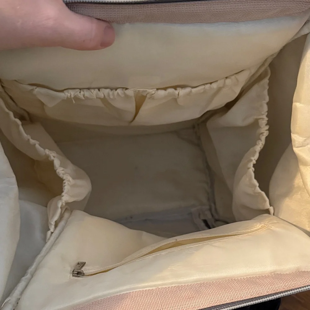 Gray and Black Men's Bag